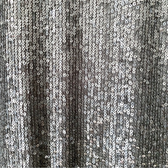 H&M, black sequin straight-cut t-shirt dress sz medium (NWT) - Picture 7 of 12